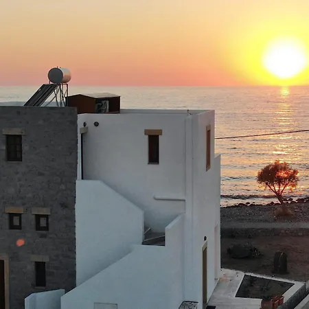 Netia - Location Xoxlakas ゲストハウス